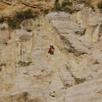 Disgaggio e consolidamento parete rocciosa con rocciatore
